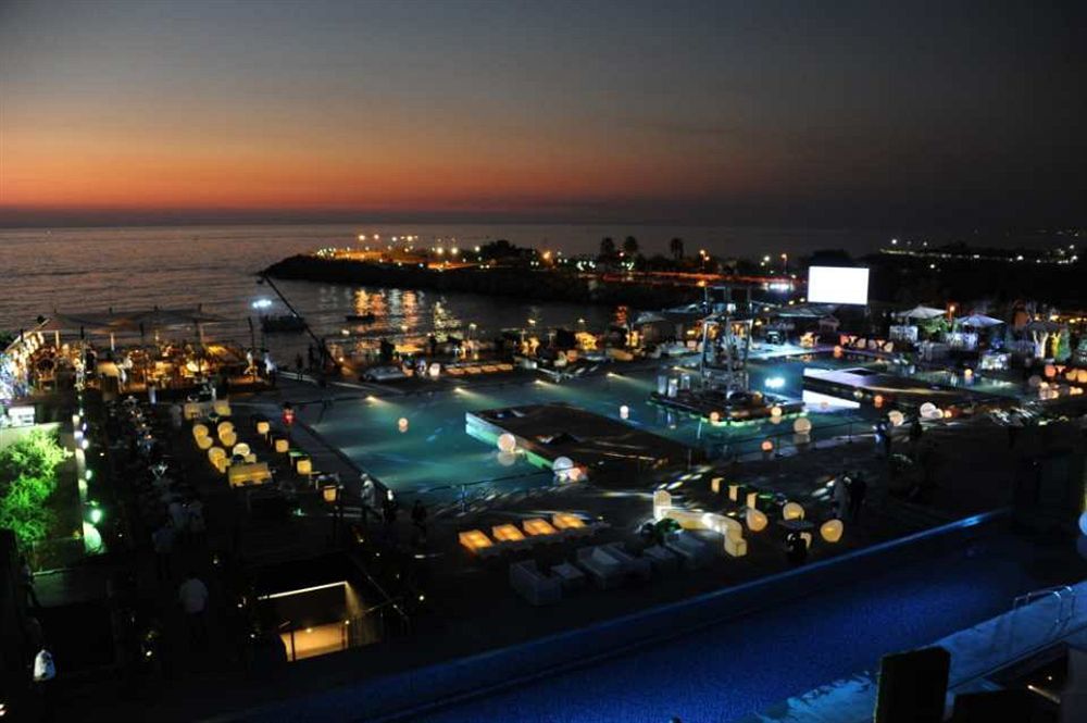 Veer Luxury Boutique Hotel & Beach Club Jounieh Kültér fotó