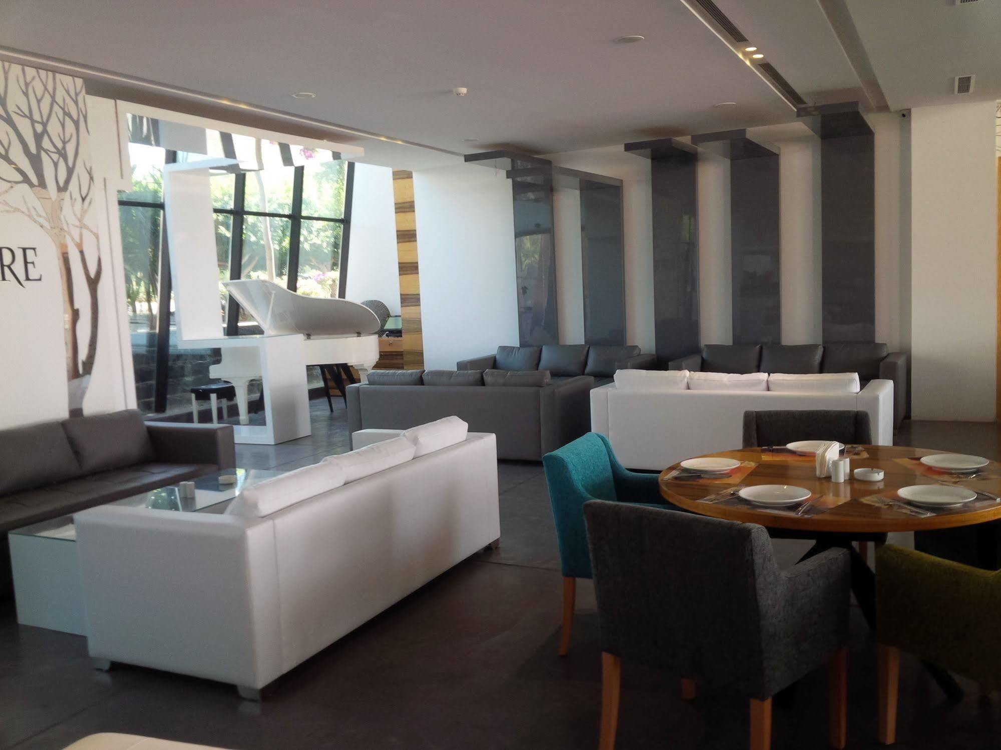 Veer Luxury Boutique Hotel & Beach Club Jounieh Kültér fotó