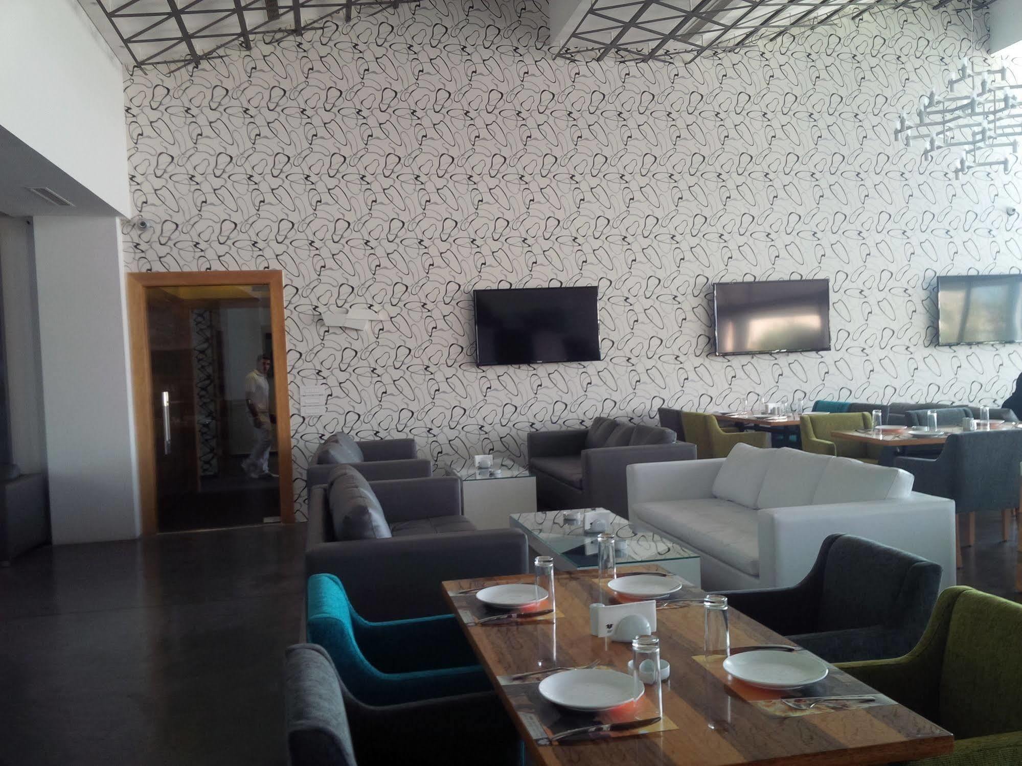 Veer Luxury Boutique Hotel & Beach Club Jounieh Kültér fotó